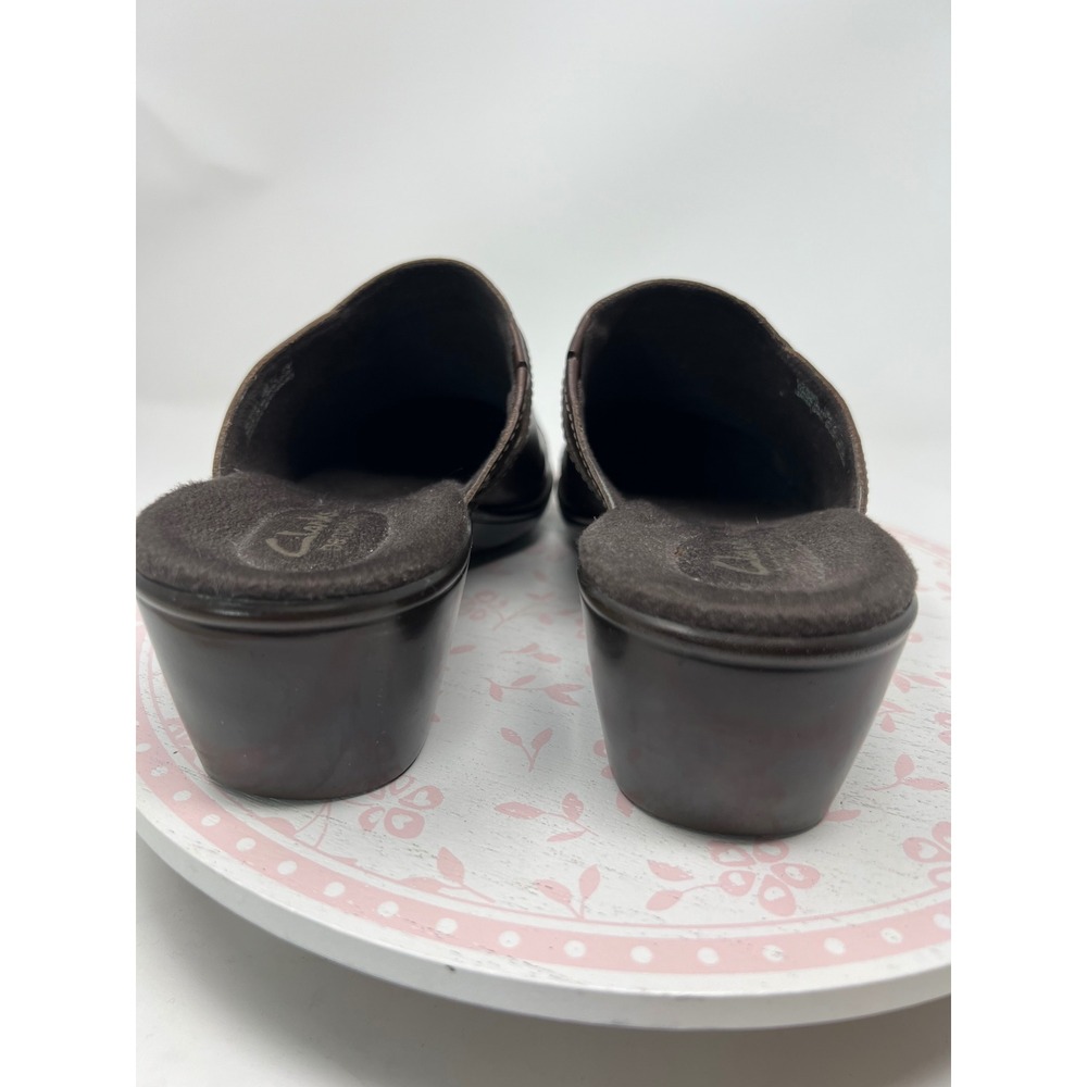 CLARKS Bendables Mules Women 9M Brown Leather Wedge Slide Stitch 62890 Cushioned - Picture 9 of 15